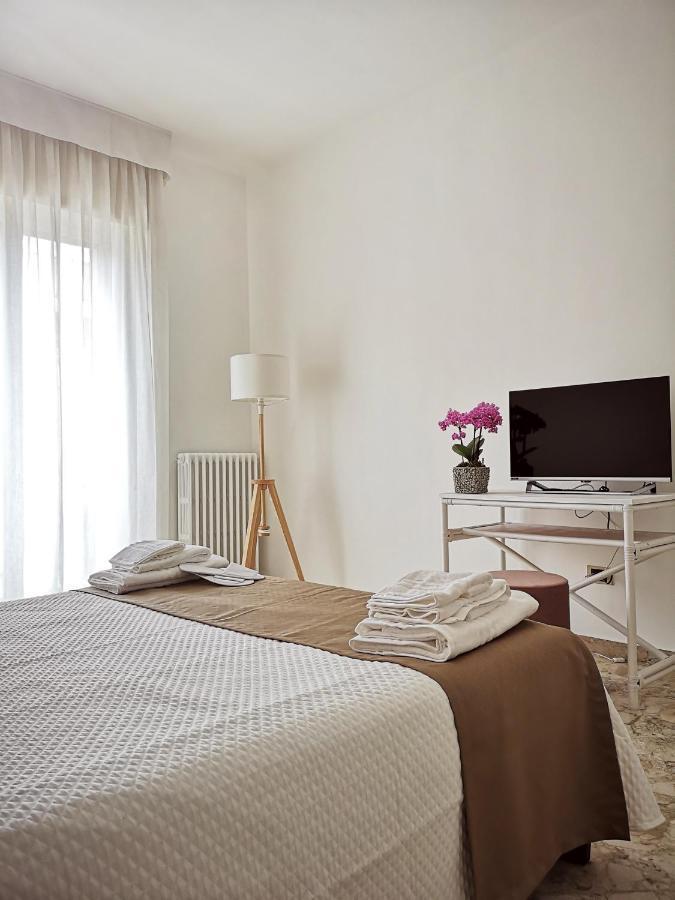 So Fine - Apulian Flats Apartment บารี ภายนอก รูปภาพ
